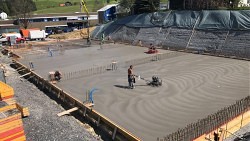 Bodenplatte in Arbeit beim Gewerbezentrum Obere Au im Bühler 